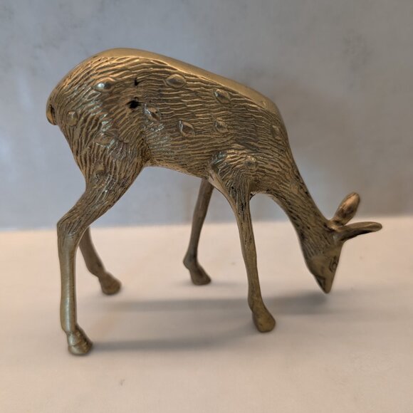 Vintage Brass Deer Figurines - Pair of Does - Picture 7 of 12